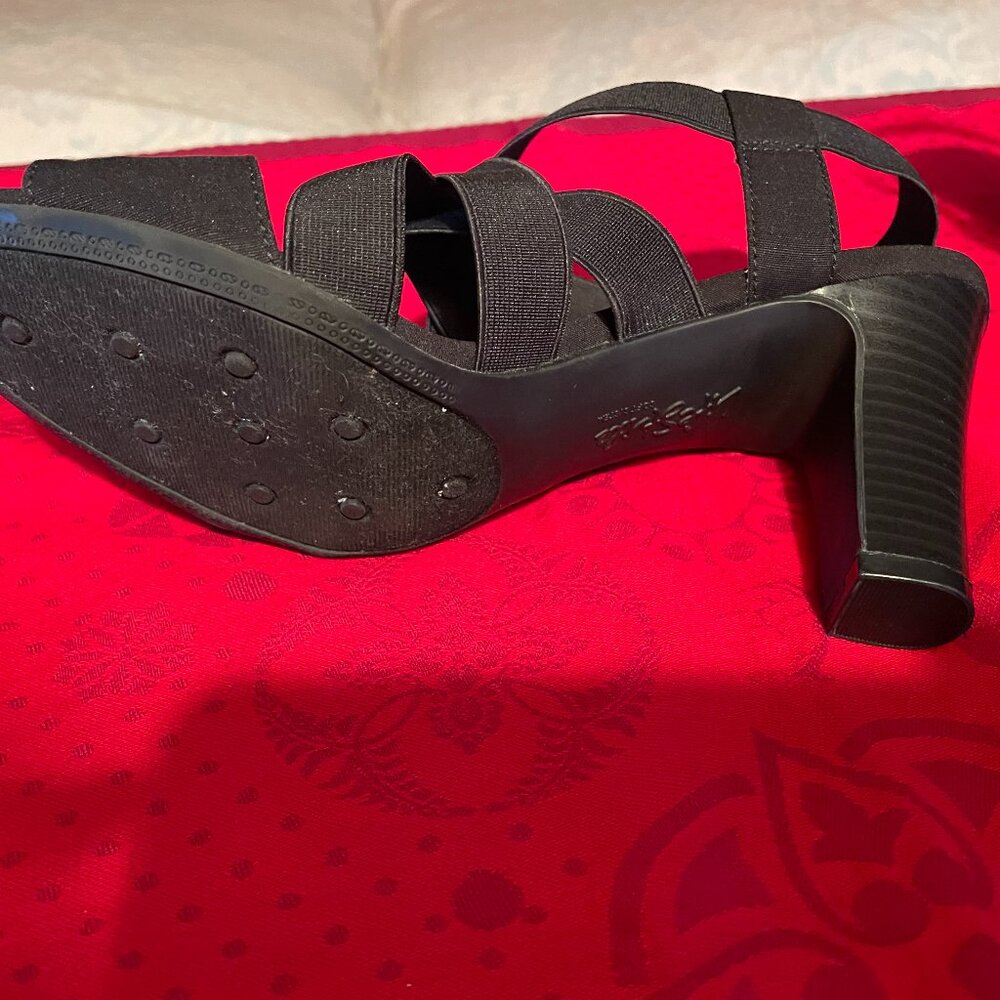 BLACK LIFE STRIDE CHARLOTTE BLACK STRAPPY SANDALS BRAND NEW ORIGINAL BOX. - Picture 8 of 11